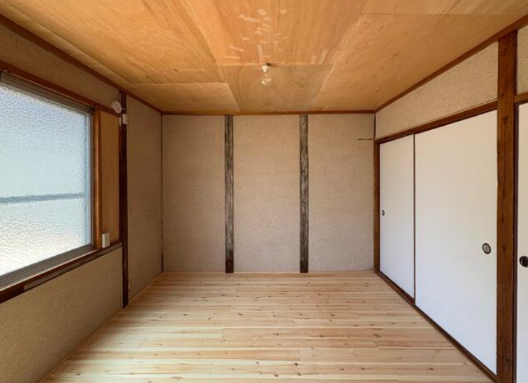 生駒市東新町戸建の居間・リビング