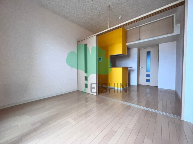 No.62　TOWERS AVANTGARDE博多の居間・リビング|アレンジ自由自在の広々空間です！