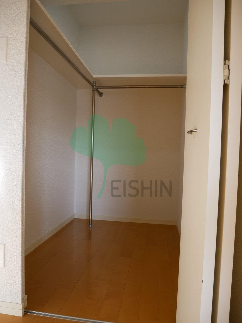 ルッシェ住吉の収納|人気のウォークインクローゼットです！