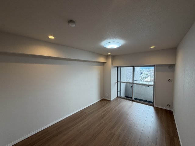 【洋室】草津ロジュマン 