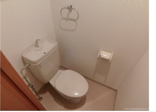 ボルゲーゼ駅南のトイレ|清潔感のあるトイレです。