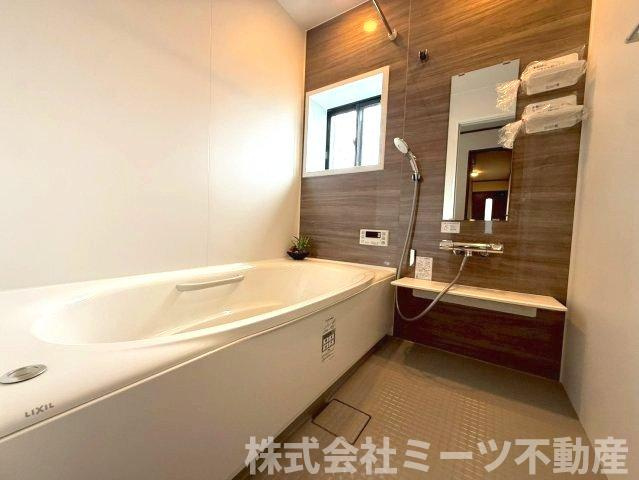 横小路5丁目　中古戸建の浴室