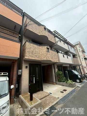 横小路5丁目　中古戸建の前面道路含む現地写真