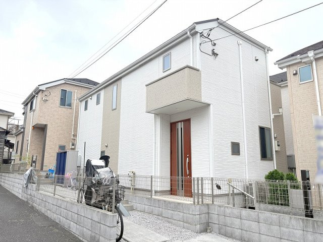 【外観】 | 練馬区南大泉3丁目　中古一戸建住宅　(保谷店) | 2026年6月撮影/西武池袋線「保谷」駅 徒歩13分の好立地！2020年12月築！2SLDKの築浅中古一戸建住宅です。リフォーム済みの為、室内見学も可能です！