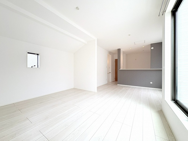 【居間・リビング】 | 練馬区南大泉3丁目　中古一戸建住宅　(保谷店) | 水回りがまとまった設計の為、効率良く家事が進みます。