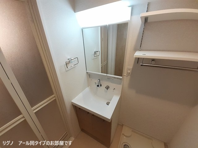 ハーモニーハイツ高畑の浴室|お風呂で日々の疲れを落としましょう