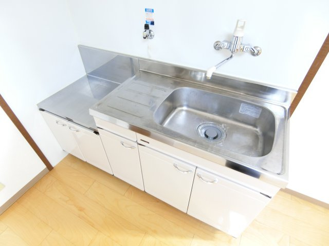 フジパレスヒルズビレッジ上穂積のキッチン