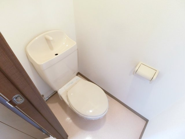 フジパレスヒルズビレッジ上穂積のトイレ