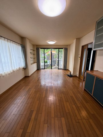 和歌山市加太・中古戸建・54795の居間・リビング