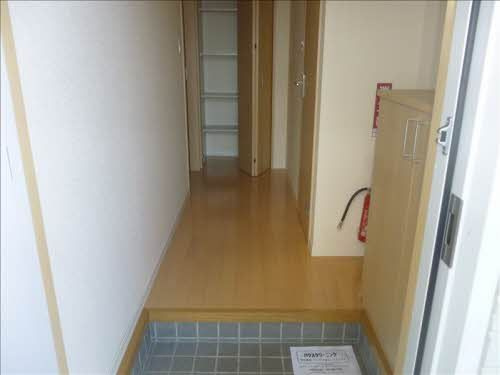 レチューガの玄関
