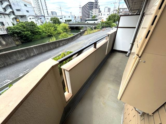 メゾングランディールのバルコニー
