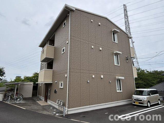 ウルラの外観