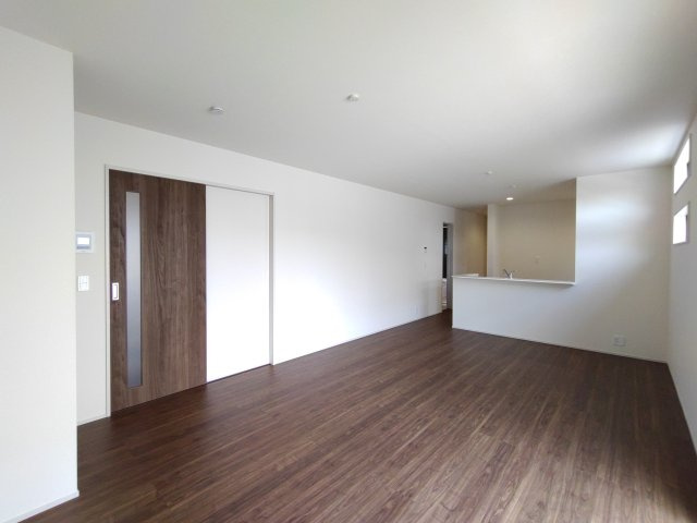 【居間・リビング】 | リーブルガーデン.S前橋市樋越町第4ー③