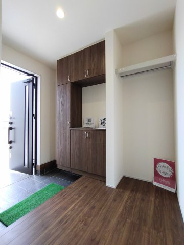 【玄関】 | リーブルガーデン.S前橋市樋越町第4ー③