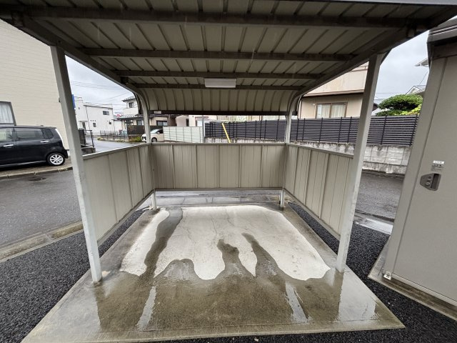 キャロットⅢの駐車場