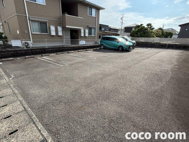 ソシアⅢBの駐車場