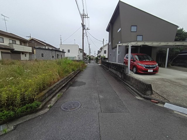 西条市丹原町願連寺254-51　売土地の周辺