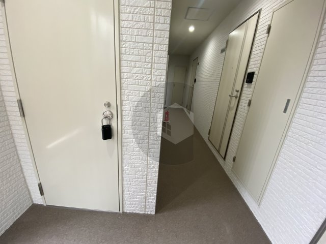 クリエオーレ俊徳町のロビー