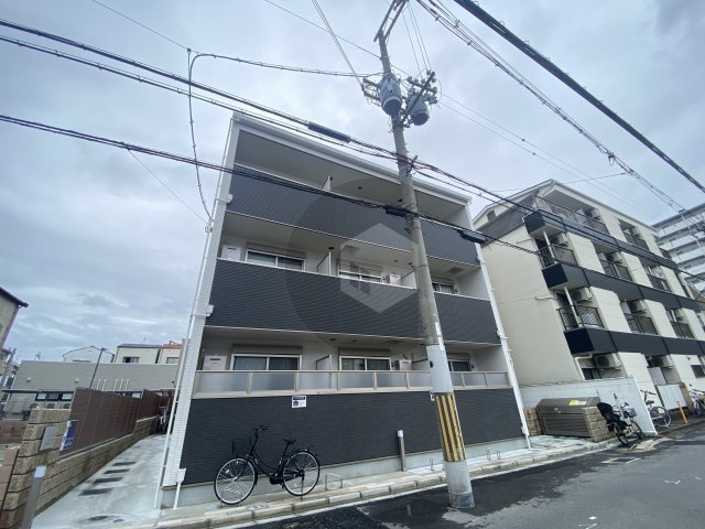 クリエオーレ俊徳町の外観