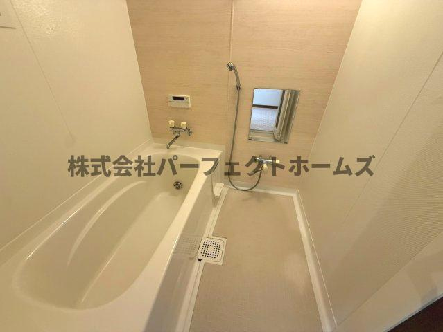 竹の内町戸建　賃貸の浴室|落ち着いた空間のお風呂です