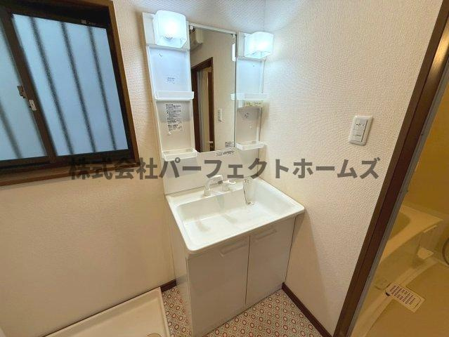 竹の内町戸建　賃貸の独立洗面台|独立洗面化粧台付き