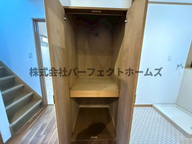 竹の内町戸建　賃貸の収納|小物を収納するのに便利です