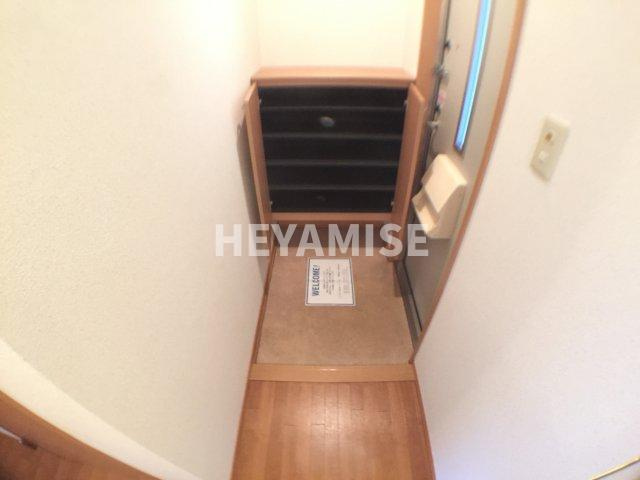 シャトレー本田の玄関