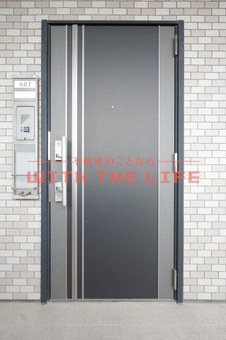 第33上野ビル【キャッシュバック対象物件】の玄関|落ち着いた玄関です