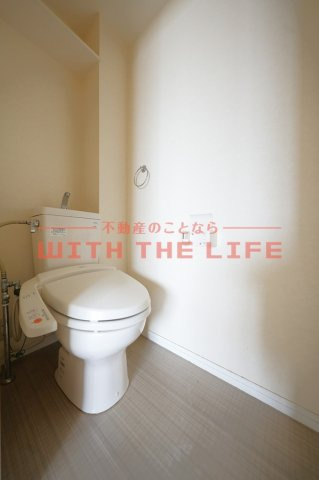 第33上野ビル【キャッシュバック対象物件】のトイレ|コンパクトで使いやすいトイレです