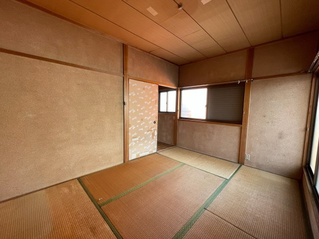 稲葉町2丁目戸建の和室