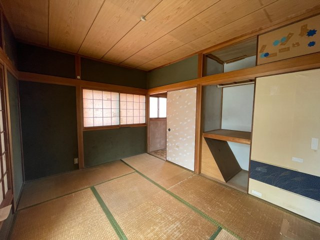 稲葉町2丁目戸建の和室