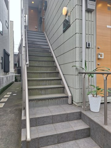 メルシー芙蓉Ⅶのエントランス