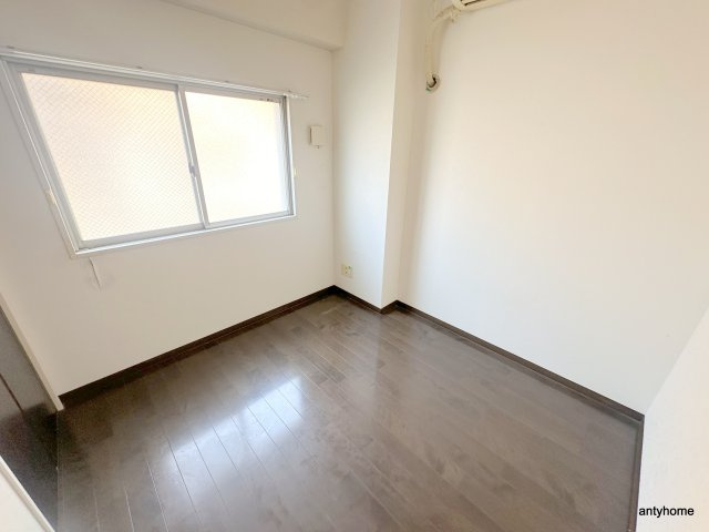 フェルザ今宮戎　仲介手数料無料の寝室
