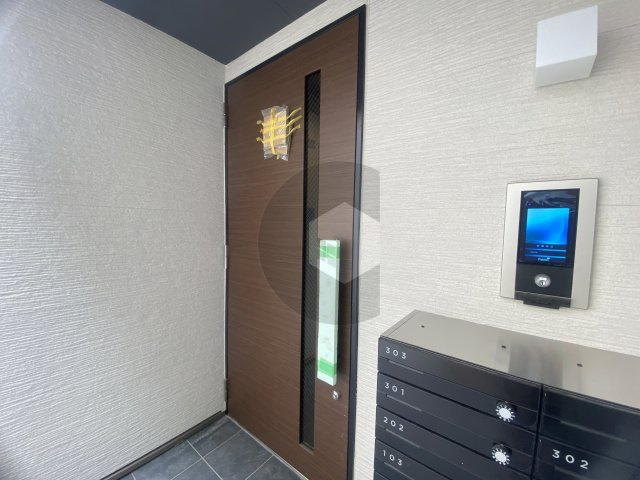 D porta raffinatoのエントランス