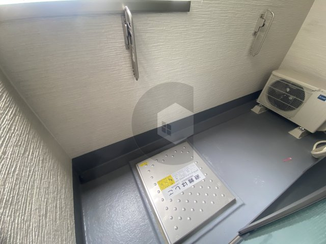 D porta raffinatoのバルコニー