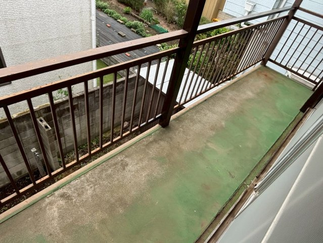 柏市南増尾5丁目戸建てのバルコニー
