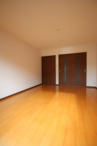 【洋室】 | ラパス高倉台Ⅱ番館