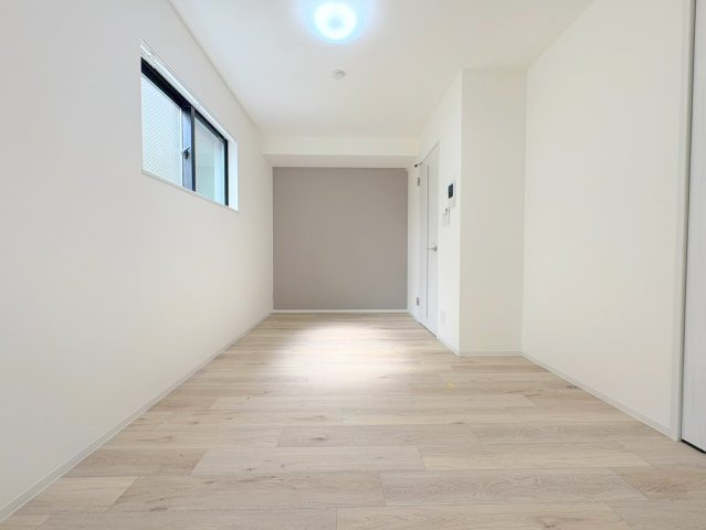 ココングランジュール宝塚南口の居間・リビング