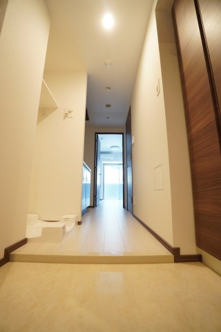 ジェノヴィア西千葉の玄関