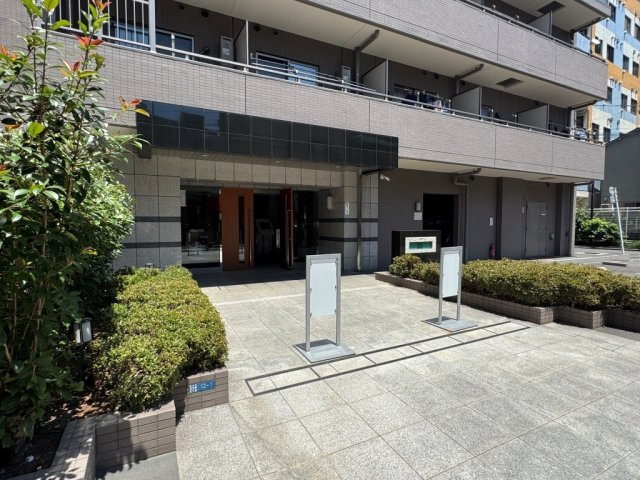 日神デュオステージ浅草のエントランス