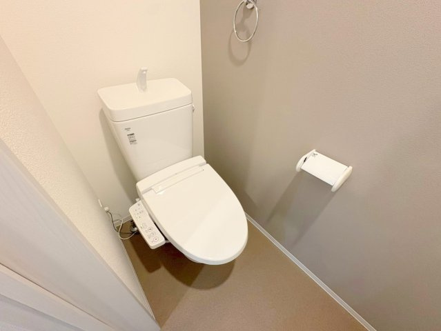ココングランジュール宝塚南口のトイレ|シンプルで使いやすいトイレです