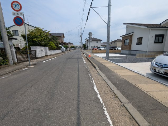 水戸市浜田　1期の前面道路含む現地写真|前面道路含む現地写真です
