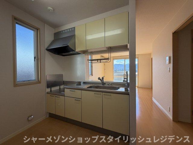エーアスト湯川　Ａ棟のキッチン