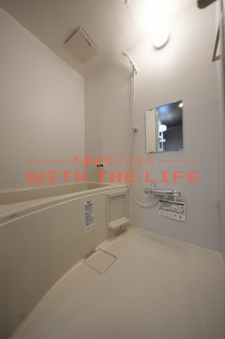 第6上野ビル【キャッシュバック対象物件】の浴室|お風呂で日々の疲れを落としましょう