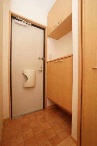 リベルタ　スクエア　A棟の玄関