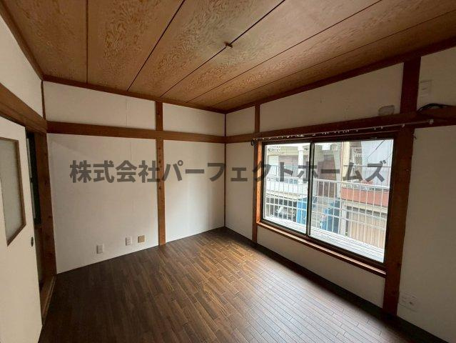 長尾家具町4丁目戸建　賃貸の洋室|使い勝手のいい洋室です