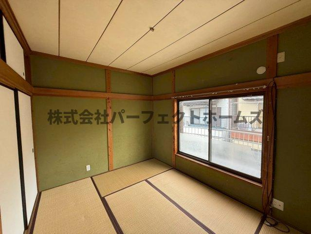 長尾家具町4丁目戸建　賃貸の和室|和室、ちょっとしたくつろぎスペースにいかがでしょうか