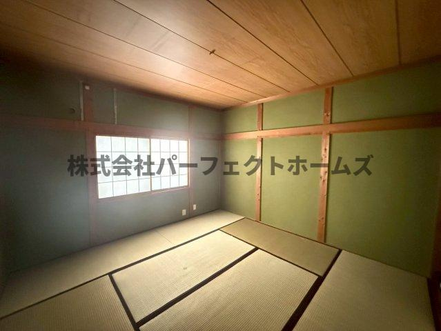 長尾家具町4丁目戸建　賃貸の和室|和室があれば、来客や子供用のスペースとして活躍します