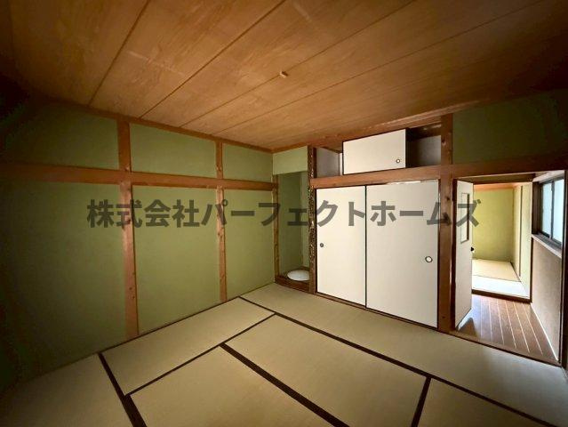 長尾家具町4丁目戸建　賃貸の和室|来客時にも便利な和室付き