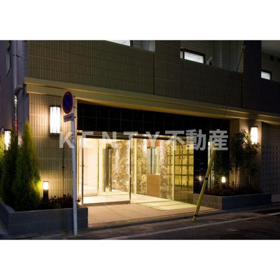 【エントランス】 | エステムプラザ品川サウスヒルズ | 落ち着いたエントランスです
